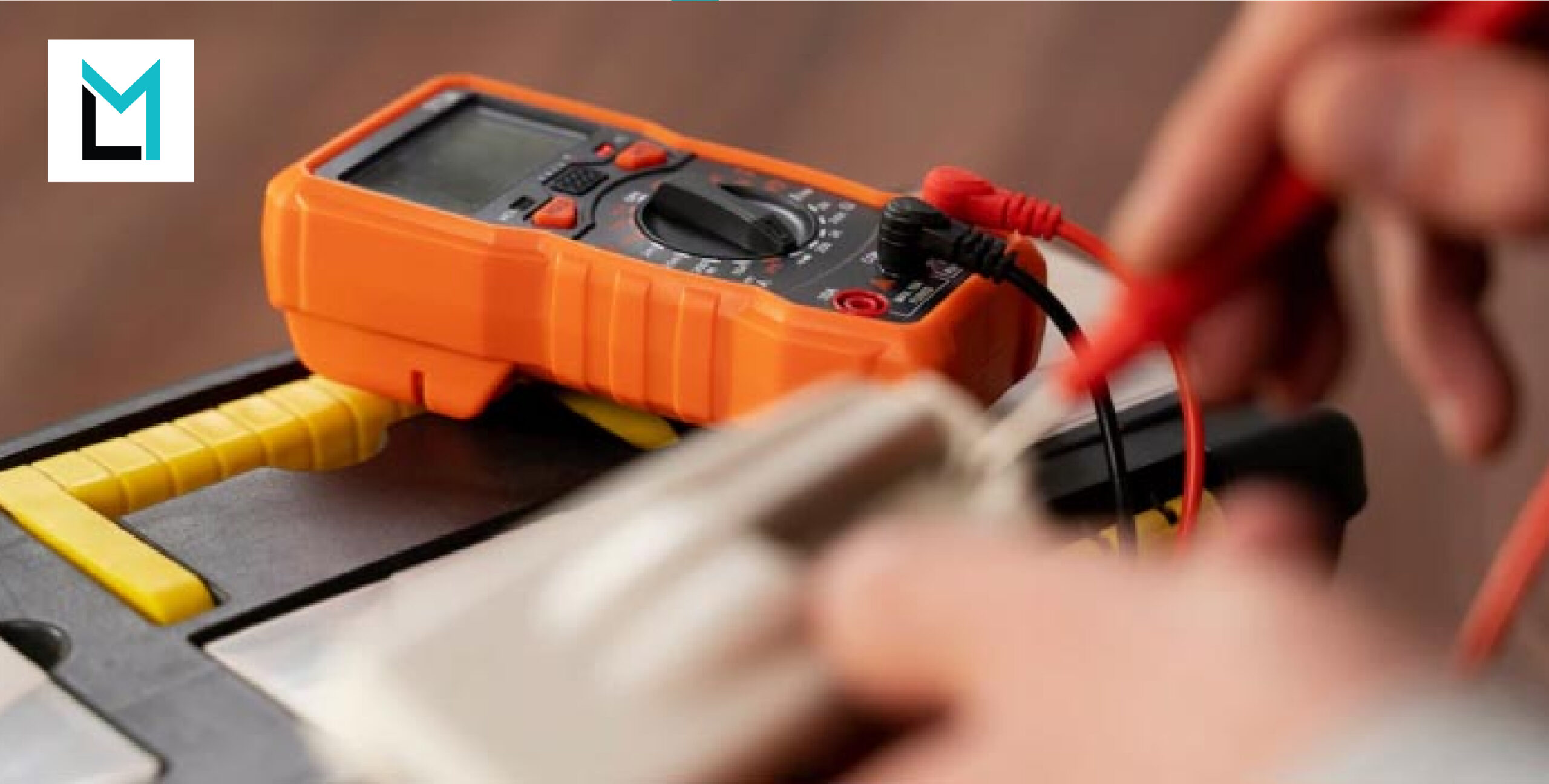 Right Electrician in Sunshine Coast